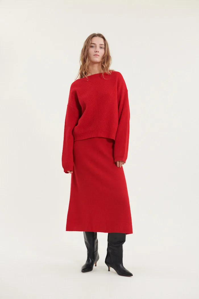 Lise Scoop Neck - High Risk Red