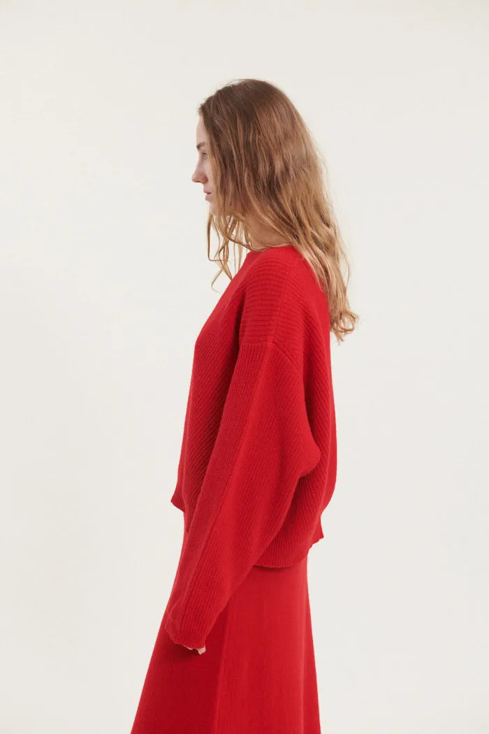Lise Scoop Neck - High Risk Red