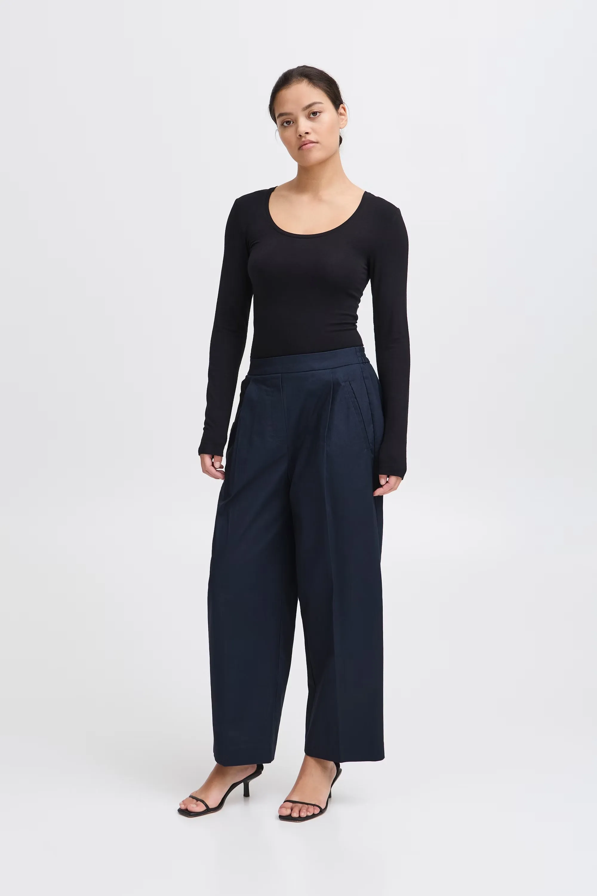 Unica Pants Total Eclipse